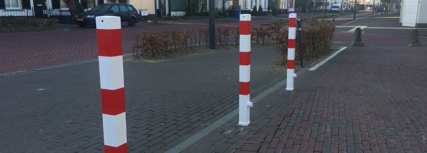 Parkeerpalen in de openbare ruimte